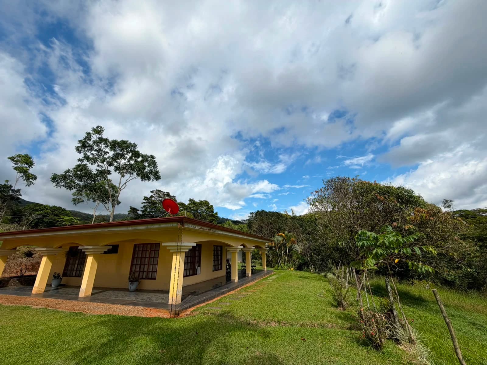 Oferta única, Casa Rústica con hermosa vist — foto 2